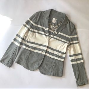 Women’s Size 6 Gap Cotton Blazer Gray